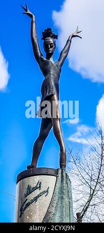 Le monument à Maya Plisetskaya comme une Carmen. Moscou, Russie Banque D'Images