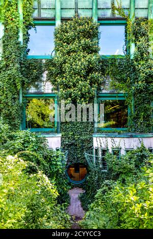 Bibliothèque de l'Université de Varsovie jardin sur le toit, Varsovie Pologne Banque D'Images