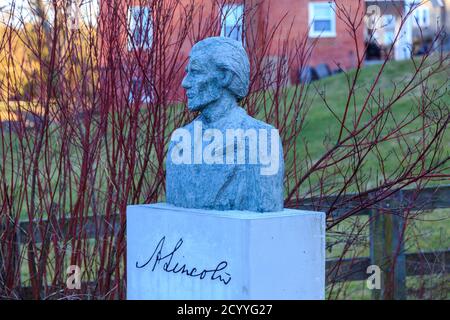 Hanover Junction, PA, États-Unis - février 28. 2016 : un buste du Président Lincoln commémore son arrivée à Hanover Junction en route vers Gettysburg en 1863 Banque D'Images