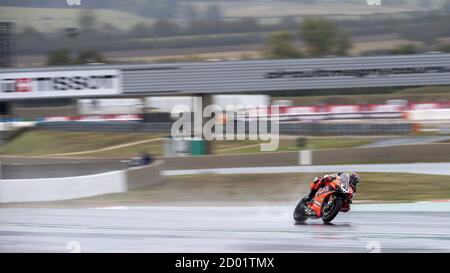 Francia, Magny cours, Italie. francia 2020, magny cours, Italie, 25 sept 2020, 45 Scott Redding Ducati Panigale V4 R .ARUBA.IT Racing - Ducati.Rain weather au cours de la ronde 7 Pirelli French Round 2020 - World Superbike - SBK - Credit: LM/Otto Moretti Credit: Otto Moretti/LPS/ZUMA Wire/Alay Live News Banque D'Images