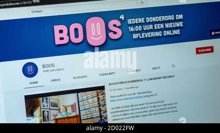 AMSTERDAM, PAYS-BAS, le 2 OCTOBRE 2020: La page de canal YouTube de 'BOOS' Witch est une célèbre chaîne Youtube aux pays-Bas Banque D'Images