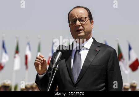 rencontre du president hollande et bouteflika 2012