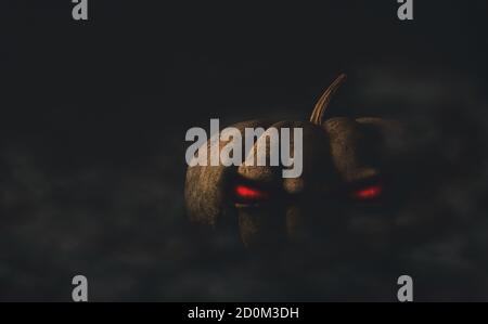 citrouille d'halloween avec les yeux rouges maléfiques, illustration de la citrouille maléfique dans l'obscurité la nuit avec brouillard, scène d'horreur dramatique, photo mystique et effrayante Banque D'Images