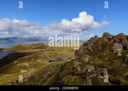 La vue vers le nord depuis le sommet de Dun Caan on L'île de Raasay Écosse Banque D'Images