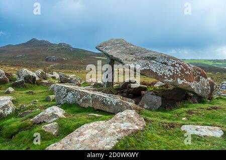 Chambre de sépulture Coetan Artur sur St Davids Head, Pembrokeshire, pays de Galles Banque D'Images