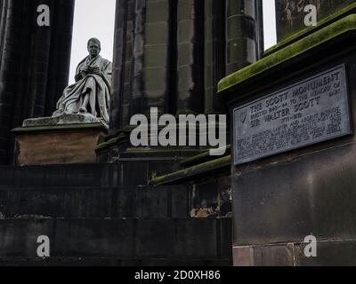 Le monument Scott commémorant Walter Scott, Édimbourg, Écosse Banque D'Images