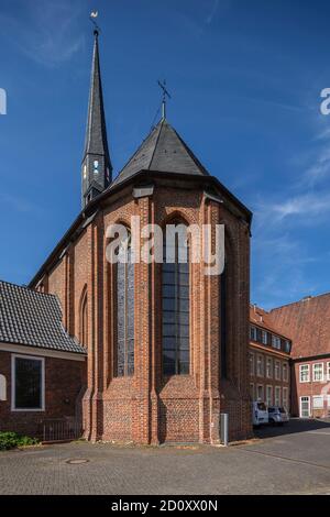 D-Borken, D-Borken-Burlo, D-Borken-Borkenwirthe, Hohe Mark Westmuensterland nature Park, Muensterland, Westphalie, Rhénanie-du-Nord-Westphalie, NRW, monastère de Mariengarden avec église catholique de rectorat et église abbatiale Saint Mary, monastère des Oblats Missionnaires de Marie Immaculée, ancienne mission Oblat de l'école secondaire de nos jours Banque D'Images