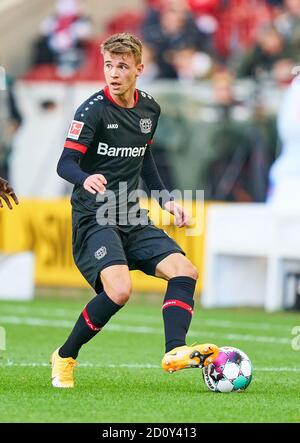 Daley SINKGRAVEN, Lev 22 VFB STUTTGART - BAYER 04 LEVERKUSEN 1-1 1.German Soccer League , Stuttgart, 03 octobre 2020, saison 2020/2021, match day 03, © Peter Schatz / Alamy Live News - les RÈGLEMENTS DFL INTERDISENT TOUTE UTILISATION DE PHOTOGRAPHIES comme SÉQUENCES D'IMAGES et/ou QUASI-VIDÉO - DFL Banque D'Images