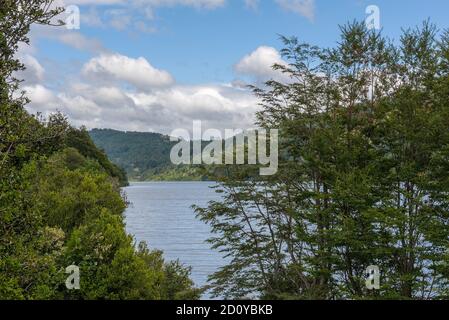 Lac Tinquilco dans le parc national de Huerquehue, Pucon, Chili Banque D'Images