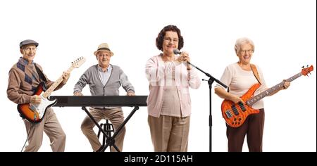 Groupe musical de personnes âgées isolées sur fond blanc Banque D'Images