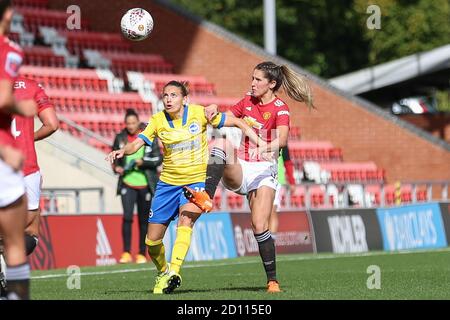 Manchester, Royaume-Uni. 03ème octobre 2020. Abbie McManus de Manchester United et Kayleigh Green de Brighton défi pour le ballon lors du match de Super League féminin entre Manchester United et Brighton et Hove Abion au leigh Sports Village de Manchester Isaac Parkin/SPP crédit: SPP Sport Press photo. /Alamy Live News Banque D'Images