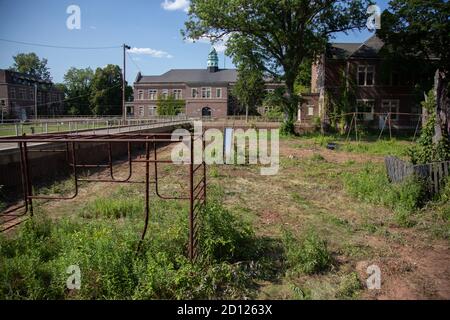 The Haunted Pennhurst School, également connue sous le nom de Pennhurst Asylum, en raison de ses conditions déplorables, de manque de personnel et de surpeuplement Banque D'Images