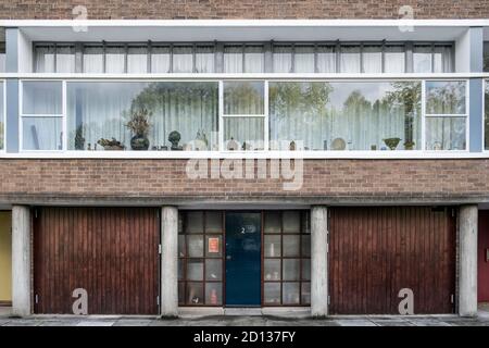 Royaume-Uni, Londres, Hampstead. Façade du 2 Willow Road, conçue par l'architecte Erno Goldfinger Banque D'Images