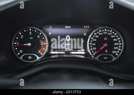 Jeep Renegade sur glace dans le nord de la Suède, février 2015 Banque D'Images