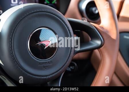 McLaren 570S pendant l'essai sur route de l'année. Banque D'Images