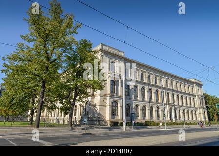 Ministère fédéral de la circulation et de l'infrastructure numérique, Invalidenstrasse, milieu, Berlin, Allemagne, Bundesministerium für Verkehr und digitale Infrast Banque D'Images