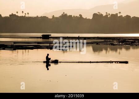 Images des lacs de la ville de San Pablo, Laguna Banque D'Images