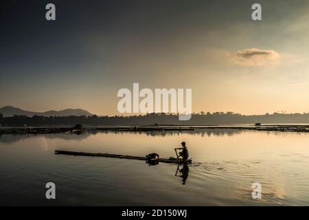 Images des lacs de la ville de San Pablo, Laguna Banque D'Images