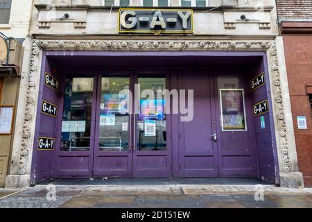 Londres, Royaume-Uni. 05e octobre 2020. Un panneau G-A-y vu à l'extérieur du club avec des portes fermées à Londres. Crédit : SOPA Images Limited/Alamy Live News Banque D'Images