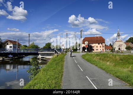 France, territoire de Belfort, Brebotte, canal du RH?ne au Rhin, pont-levis Banque D'Images