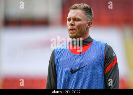 Aiden O'Brien (10) du Sunderland FC se réchauffe avant ko Banque D'Images