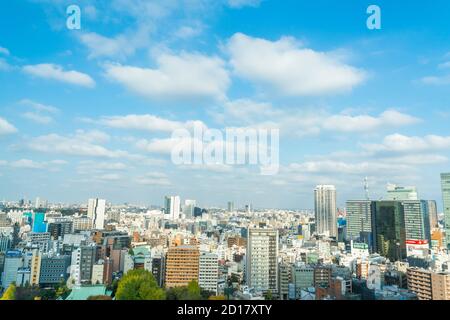 Paysage urbain d'Ochanomizu vers la gare d'Okachimachi à Chiyoda Tokyo. Banque D'Images