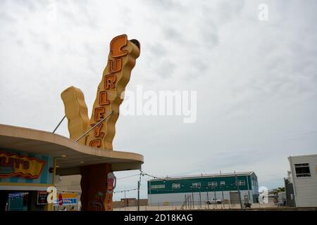 WILDWOOD, NEW JERSEY - 17 septembre 2020: Curly's Fries on the Wildwood Boardwalk Banque D'Images