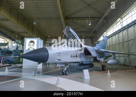 Panavia Tornado 200, exposition, hangar 3, musée historique militaire, aviation, Ortsteil Gatow, Berlin, Allemagne, Panavia Tornado 200, Ausstellung, Hangar 3, Banque D'Images