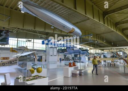 Hangar 3, exposition, musée historique militaire, aviation, Ortsteil Gatow, Berlin, Allemagne, Ausstellung, Hangar 3, Militaerhistorisches Museum, Flugplatz, deu Banque D'Images