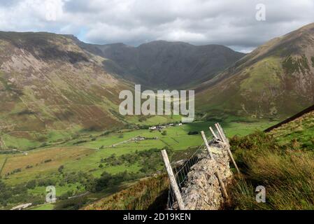 Wasdale Head et la Mosedale Horsehoe vus de Lingmell Est tombé Banque D'Images