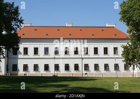 Château d'Esterházy, Esterházy-kastély, Tata, Comté de Komárom-Esztergom, Hongrie, Magyarország, Europe Banque D'Images