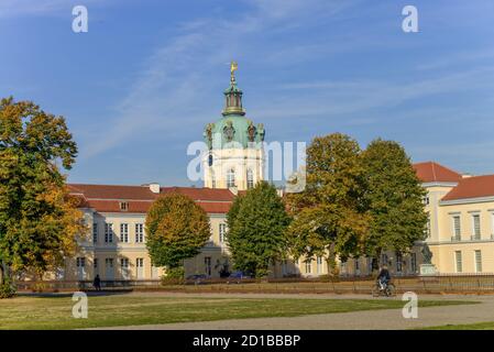 Nouvelle aile, château de Charlottenburg, chip durée barrage, Charlottenburg, Berlin, Allemagne, Neuer Fluegel, château de Charlottenburg, Spandauer Damm, Deuts Banque D'Images