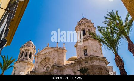 Cathédrale de la Sainte Croix à Cadix, Andalousie, Espagne Banque D'Images