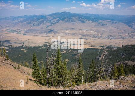 Randonnée sur Sepulcher Mountain, parc national de Yellowstone, Wyoming, États-Unis Banque D'Images