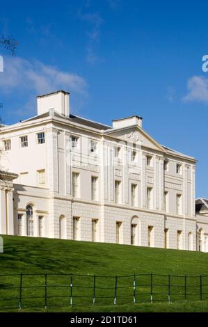 KENWOOD HOUSE, Hampstead, Londres. Vue extérieure. Élévation sud de Kenwood House. Banque D'Images