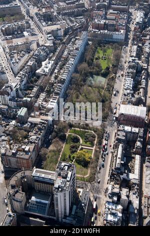 Cadogan place Gardens, l'ancien London Botanc Gardens et le Repton ont commandé North Garden, Cadogan place, Londres, 2018, Royaume-Uni. Vue aérienne. Banque D'Images