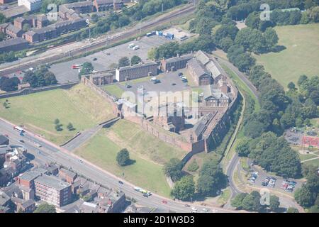 Château de Carlisle, château de donjon de la tour médiévale, Cumbria, 2014. Vue aérienne. Banque D'Images