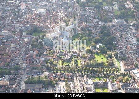 Cathédrale Saint-Pierre, York Minster, York. Vue aérienne. Banque D'Images