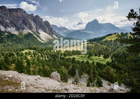 Langkofel vu du col Raiser, Wolkenstein, Tyrol du Sud, Italie Banque D'Images