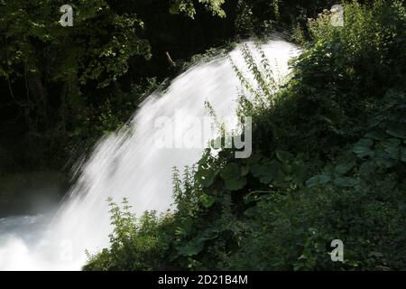 Les splendides cascades de Marmore en Italie Banque D'Images