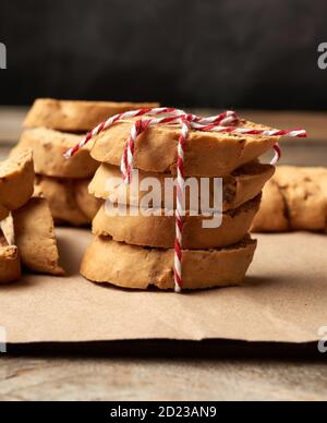 Biscotti aux amandes italiennes cuites au four, biscuits cantuccini, Noël italien traditionnel, biscuits secs du nouvel an Banque D'Images