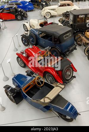 Vue générale sur l'étage du musée de l'automobile du sud, Otaihanga, Île du Nord, Nouvelle-Zélande. Banque D'Images