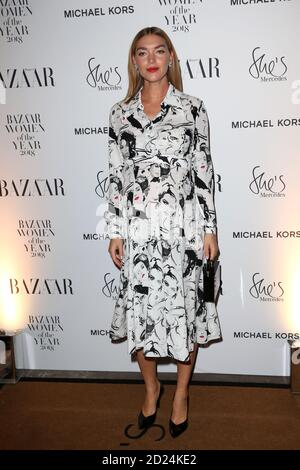 Londres, Royaume-Uni - 30 octobre 2018 : Arizona Muse vu assister aux prix Harper's Bazaar Women of the Year au Claridge's à Londres, Royaume-Uni. Banque D'Images