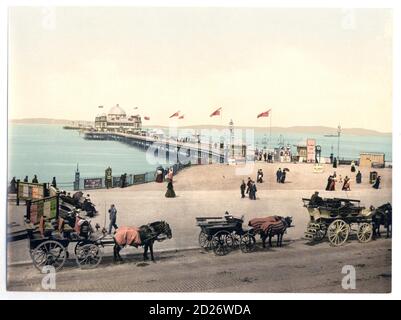 Nostalgic Seaside Escapes : images photochrom vintage des stations balnéaires de l'Angleterre Banque D'Images