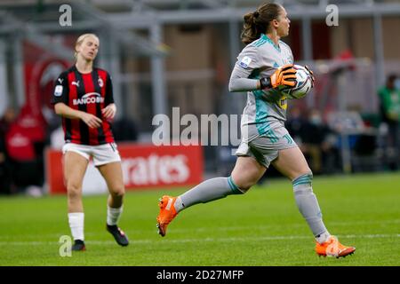 Milan, Italie. 5 octobre 2020. Milan, Italie, San Siro Stadium, 05 octobre 2020, Laura Giuliani (Juventus FC) pendant l'AC Milan vs Juventus Women - Championnat italien de football Serie A Women - Credit: LM/Francesco Scaccianoce Credit: Francesco Scaccianoce/LPS/ZUMA Wire/Alay Live News Banque D'Images