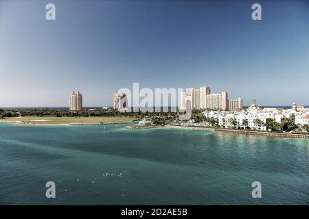 NASSAU, Bahamas - mars 9. 2016 : l'Atlantis Paradise Island Resort, situé dans les Bahamas . Le coût de 800 millions de dollars resort apportent à la vie le mythe et légende de la cité perdue d'Atlantis. Banque D'Images