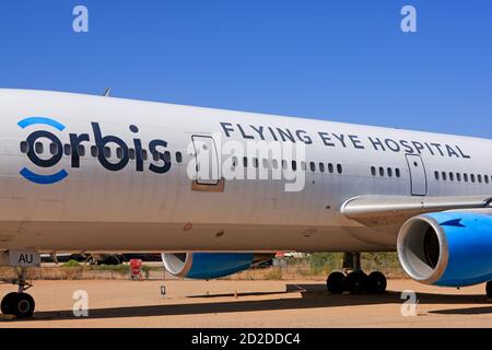 Orbis - Flying Eye Hospital MD DC-10 stocké à Tucson AZ Banque D'Images