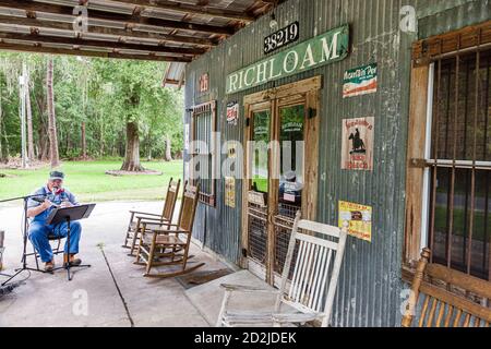 Floride, Webster, forêt nationale de Withlacoochee, Richloam General Store & Post Office, site historique, registre national des lieux historiques, porche avant, rocking Banque D'Images