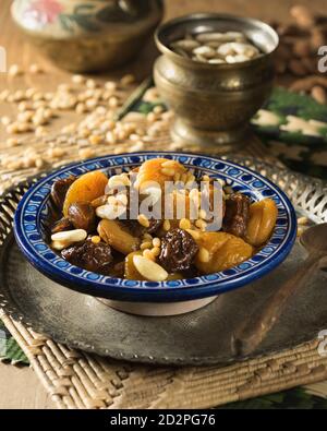 Khoshaf. Compote de fruits secs. Alimentation au Moyen-Orient Banque D'Images