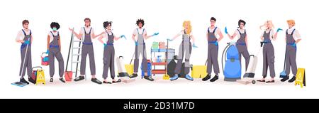 mélanger l'équipe de nettoyage de bureau professionnel de course debout ensemble concierges dedans uniforme avec équipement de nettoyage, illustration vectorielle horizontale sur toute la longueur Illustration de Vecteur